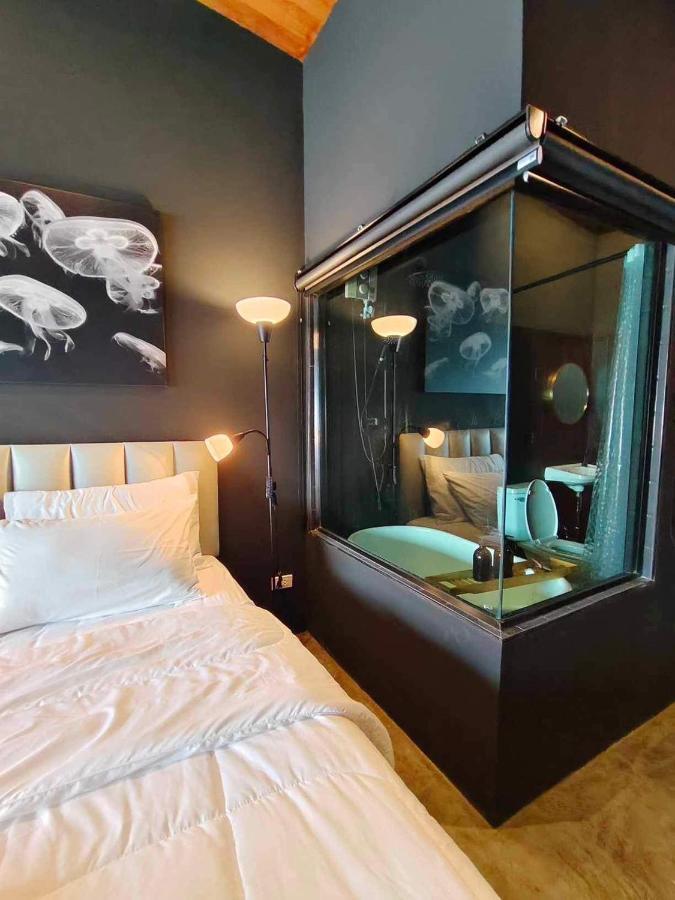 Mr Black & Ms White -Self Check In Accommodation Bangkok Kültér fotó