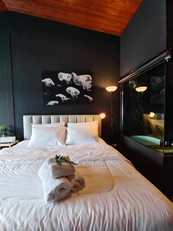 Mr Black & Ms White -Self Check In Accommodation Bangkok Kültér fotó