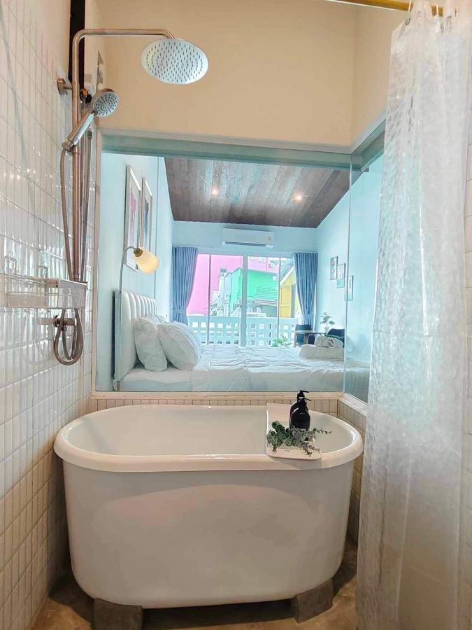 Mr Black & Ms White -Self Check In Accommodation Bangkok Kültér fotó